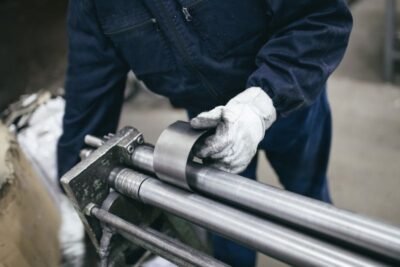 Inovação e Precisão na Indústria O Papel da Metalurgia Moderna