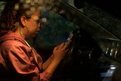 Tecnologia e Internet: Como as Mulheres Aproveitam as Ferramentas Digitais